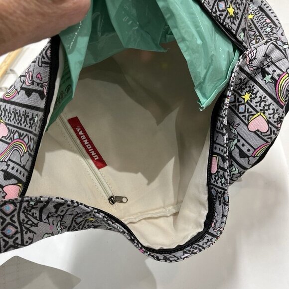 Unionbay Crossbody Sling Shoulder Backpack Bag Gray Unicorns Rainbows‎ Hearts - Picture 9 of 9